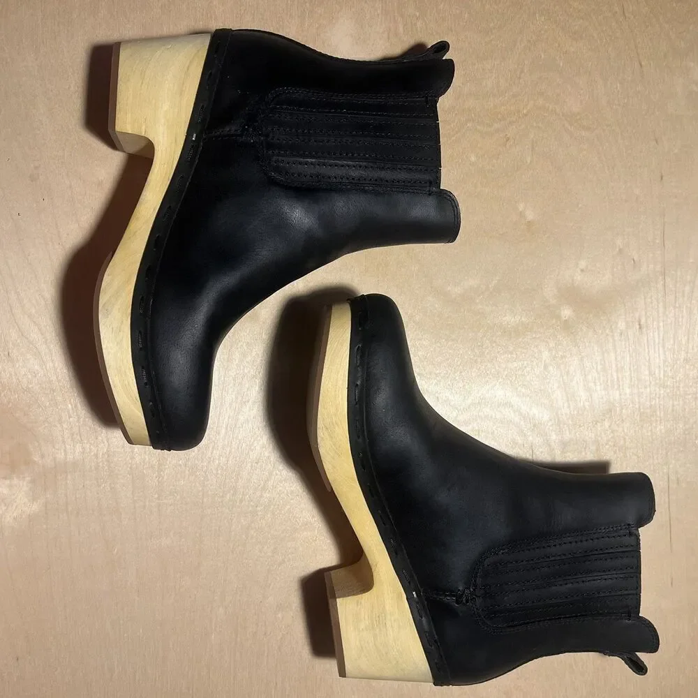 FRYE Odessa Chelsea Clog Boots Booties Black Nubuck Leather Wood Heel Sz 6.5